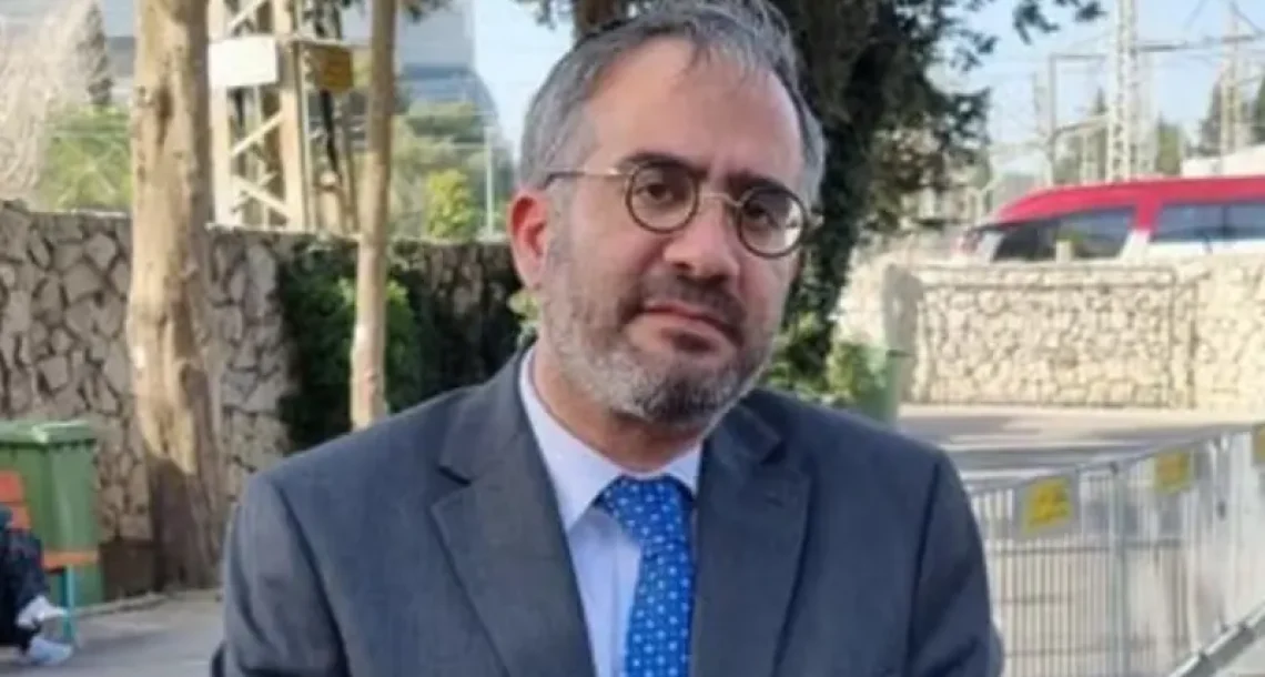 מורשה החתימה במועצה הדתית רעננה, עו"ד גדליהו בן שמעון, נדקר ברמת גן