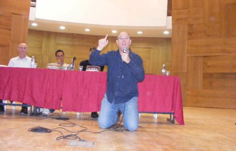 ההצגה הכי טובה בעולם: רעננה נפרדת מאבי מלר