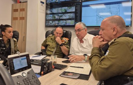 “הרשות המקומית היא קו ההגנה הראשון”: אלוף פיקוד העורף בביקור חירום ברעננה