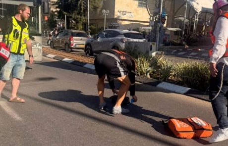כמעט נגמר באסון: בן 4.5 נפגע מאוטובוס ברעננה המשפחה מחפשת את המצילים מהזירה